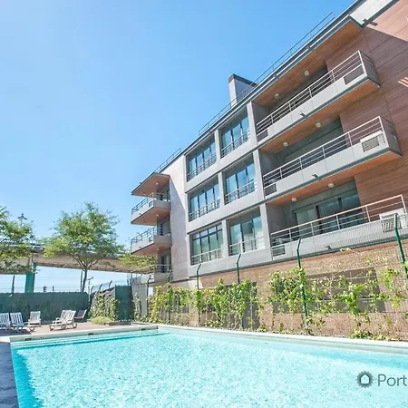 Loft River Lisbon -With Garage Exterior photo
